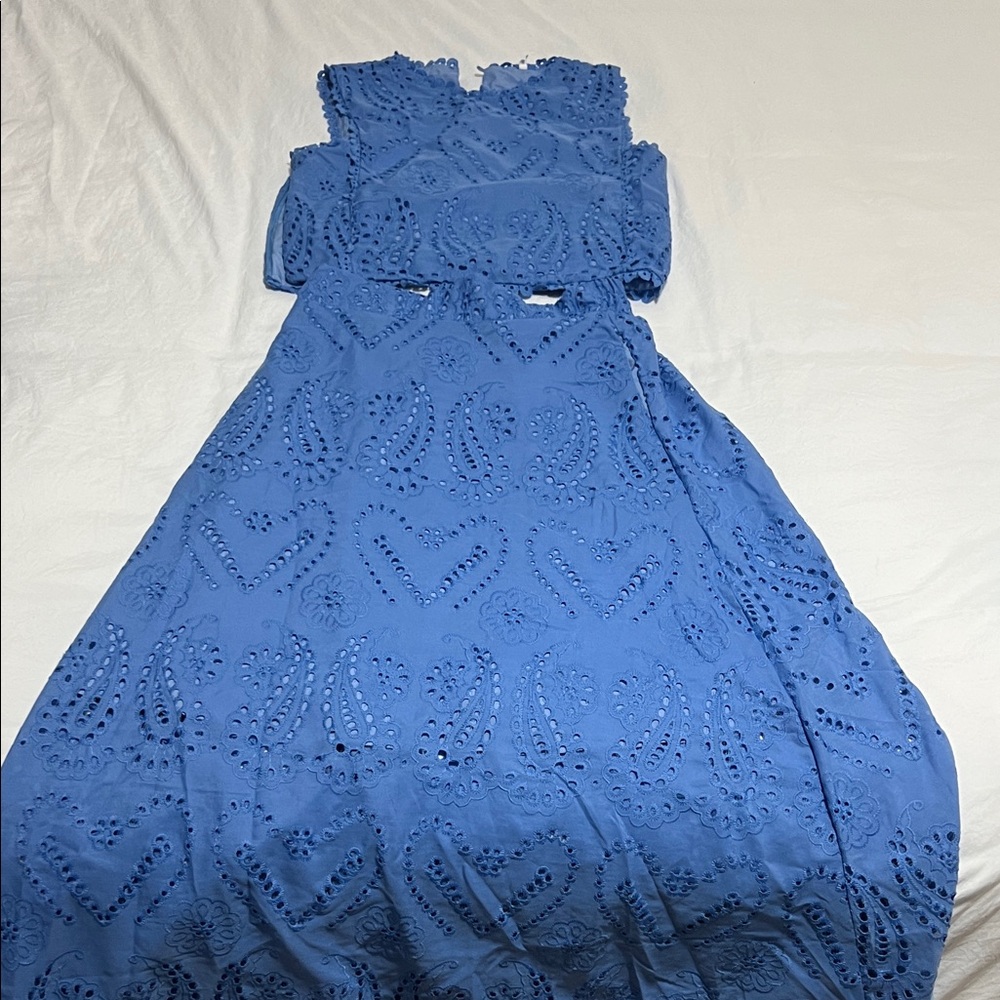 Elegant Blue Lace Dress